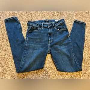Mavi Scarlet Super High-Rise Super Skinny Jeans – Size 27/29 Dark Wash EUC